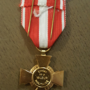 Croix de la Valeur militaire, 5 étoile