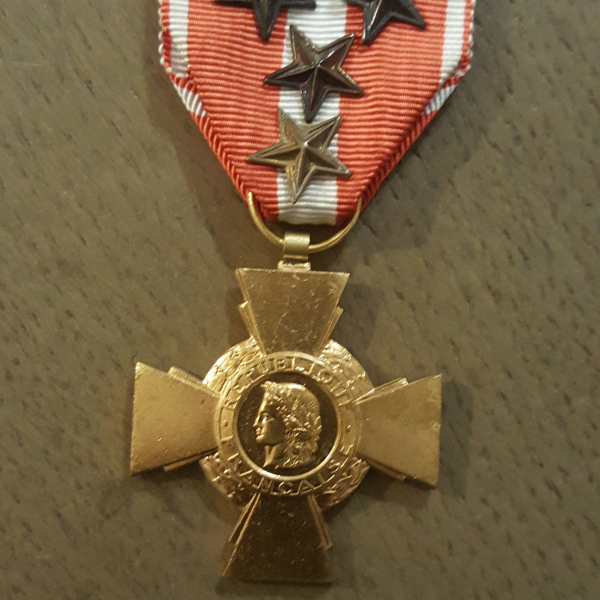 Croix de la Valeur militaire