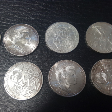 Lot de 8 pièces de 100 Francs en argent 